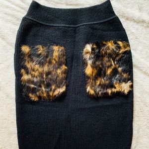 NWOT High Waisted Faux Fur Pocket Ribbed Mini